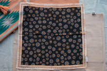 Load image into Gallery viewer, Western Bandanas
