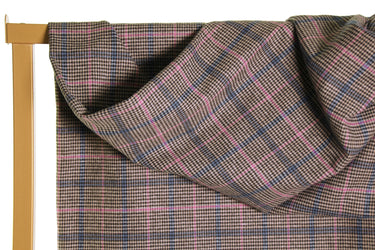 dark checks pattern