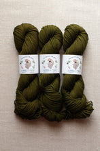 Load image into Gallery viewer, Formation Vest Kits (Crochet)