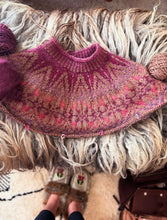 Load image into Gallery viewer, Sitzmark Sweater and Matchmaker yarn set