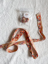 Load image into Gallery viewer, 3/4&quot; Handcut Bias Tape - 1 Yard packages - Isee Fabric