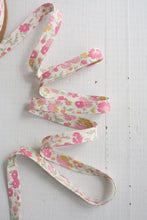 Load image into Gallery viewer, 1/2&quot; Double Fold Bias Binding - By the Yard - Bessie Pearl Binding Co