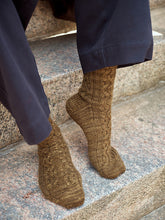 Load image into Gallery viewer, Foundations: 20 Knitted Accessories by Sari Nordlund