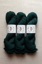 Load image into Gallery viewer, Formation Vest Kits (Crochet)