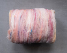 Load image into Gallery viewer, Naturally Dyed Art Batt - Yeonee Makes
