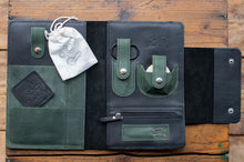 Load image into Gallery viewer, Thread and Maple Notions Clutch with Notions