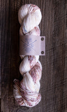 Load image into Gallery viewer, Foxy Lady Speckles - The Farmer&#39;s Daughter Fibers - The Farmer&#39;s Daughter Fibers